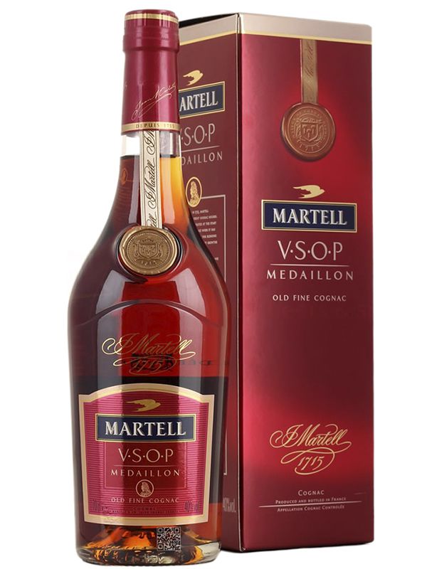 Коньяк Martell V.S.O.P. 40% в подарунковій упаковці