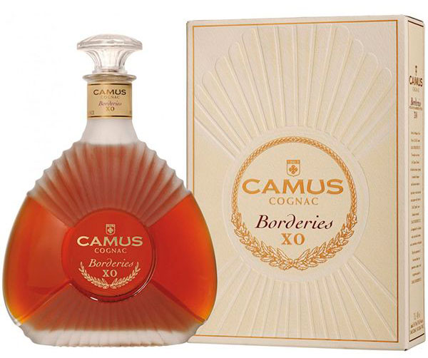 Коньяк Camus XO Borderies від 25 років витримки 40% в подарунковій упаковці