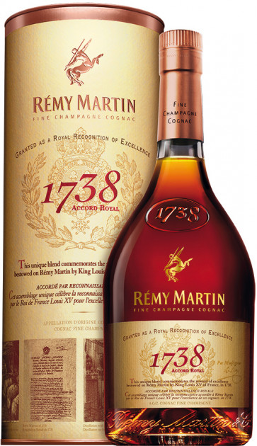 Коньяк Remy Martin 1 738 Accord Royal до 22 років витримки 40% в подарунковій упаковці